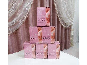 アンジュブリアン(Ange brillant)/赤い水 ルビーフィット