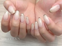 ヴィヴィアン ネイル(Vivian nail)/ミラーフレンチ