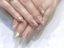 リッチオ(Riccio)/大理石ネイル