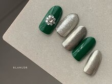 ネイルサロン ブランロール 三軒茶屋店(Blanl'or)/グリーン×シルバーネイル