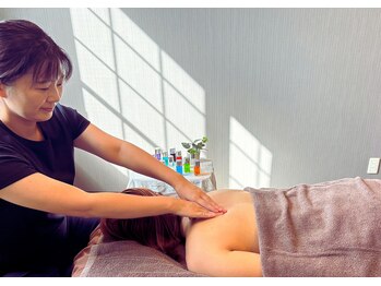 ククリ(kukuri.)/【からなわや】