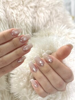 エスペラーンス ネイルの写真/【天王寺・あべのルシアス前】提案力に定評♪通いやすい価格設定も◎ ワンカラー・グラデ¥5000~★学割も♪