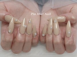 究極シンプル上品ネイル