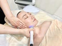 リラ 上大岡店(Lilas)/ハイパーナイフフェイシャル