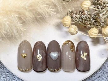 ネイルルームシャイン/