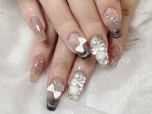 【ジェル】強度のあるトップジェルを使用