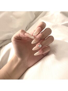 ヘブン ネイル 鶯谷(HEAVEN Nail)/Ombre Nails with Stones