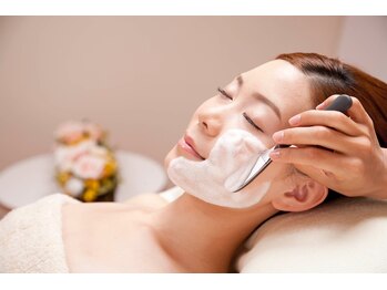 ラヴィーチ 銀座店/産毛だけじゃない!角質ケアも!