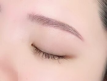 トリトン(triton)の写真/【眉WAXで丁寧に整える】眉の形は印象を左右する!!美眉で印象UP☆朝のメイクがラクに◎