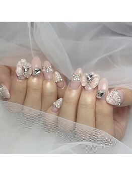 モモ(Momo)/韓国ネイル