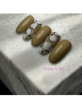 ユウネイル(YOU由NAIL)/モードに決まる大人の手描き花柄