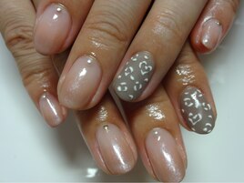 シンプルヒョウ柄