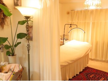 チッコ(CICCO)/アイリッドアップパーマ