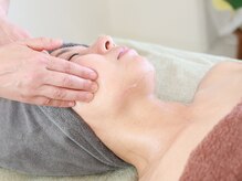 アバンダンシング(abundancing)の雰囲気(お顔の凝りもしっかりケア!更衣室も完備◎)