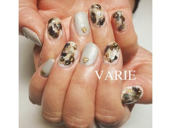 ヴァリエ(VARIE)/大理石風ネイル☆