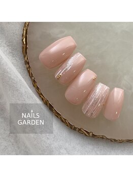 ネイルズガーデン(NAILS GARDEN)/縦ラインデザインネイル