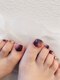 サロン ド リノ(salon de Rino)の写真/美しい足元で心も晴れやかに♪ワンカラーから華やかデザインまで！ネイルとまつエクの同時施術も可能◎