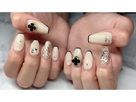 ワンホンネイル★ヴァンクリ