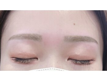 ラシク ベル(Lashiku Belle)/アイブロウWAX