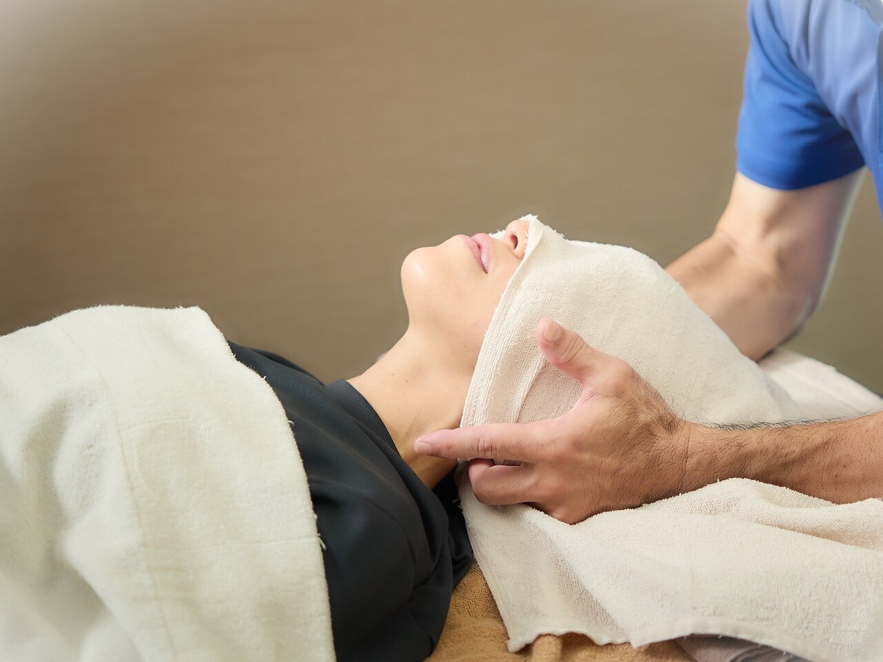 【ボディもヘッドもスッキリコース７５分】　全身60分+フェイス15分　75分