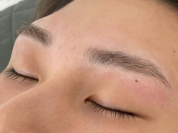 アテナ(ATENA)の写真/【メンズ限定】第一印象をデザインしてみませんか☆ボサ眉を卒業し、清潔感あふれるナチュラルな美眉へ♪