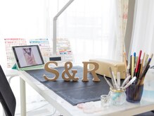 エスアンドアール(S&R)