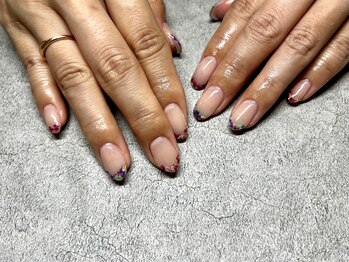 ネイルアンドアイラッシュ シヴァ(Siva)/