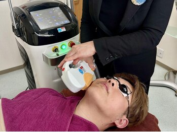 ヴェリテ(Verite)の写真/【第一印象＆清潔感UP!!】ハイスペック脱毛機◎痛みを最小限に抑え効果実感◎[ヒゲ脱毛お試し￥1,980]