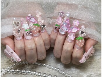 リノ(Lino)の写真/【ジェルチップフリーアート¥12900～/ジェルフリーアートシンプル¥8500～】Lino独自のパーツがたっぷり♪