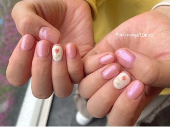 プルースラウンジ トウキョウ(Plus Lounge TOKYO)の写真/【フィルイン/パラジェル対応】ショートネイルデザインが豊富!大人ポップ&キュートな世界観が大人気![原宿]