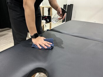 アスフィット 曳舟 東向島店(ASFiT)/コロナ対策３ ベッドの消毒