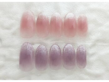 チークネイル ￥6800