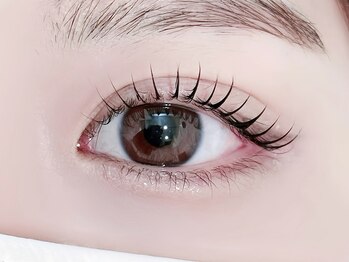 リヴェラ 四ツ谷三丁目(Ryvella)の写真/印象が劇的に変わる☆モチ◎【韓国まつげパーマ+美眉スタイリングwax】で貴女の魅力を最大限に引き出す◎