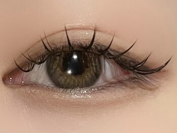 アイスタジオ アンド タブルネイル 梅田店(EYE STUDIO&W NAIL)/マツエク/パリエク/フラット