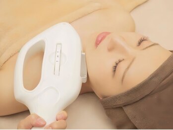 サロンドオフ 西梅田(salon de off)の写真/《痛みと熱さを抑えた丁寧な施術☆》女性特有のお悩みを解決します◎都度払いで安心♪お気軽にご相談下さい