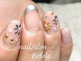 スタッズネイル/初回8500円/銀座