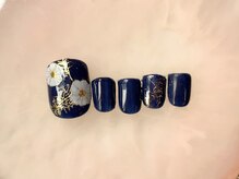 ネイルサロン フローリア(nail salon Florir)/ワンカラー×フラワーネイル