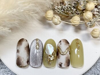 ネイルルームシャイン/