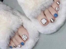 〈フットネイル〉持ち込みアート