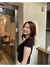 リリーボーテ(LILY BEAUTE) エミ