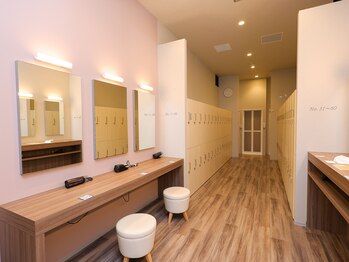 ナグヨガスタジオ 則武新町店(NAG YOGA STUDIO)/パウダールーム