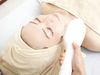 ピュアン(PyuAn)/光フェイシャル☆うる艶肌へ