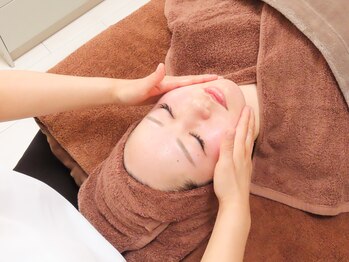 スリージー/脳洗浄施術(お顔)