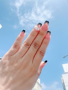 サロンドティアラ(salon de tiara)/フレンチネイル