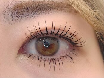 ルキア(Lukia)/上下似合わせまつげパーマ