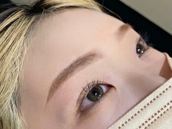 サロン ド ブルー 五反田(salon de blue)/似合う眉毛の形をご提案致します