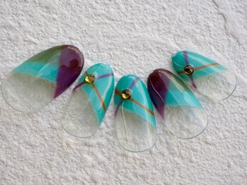 ターコイズのバイカラーネイル