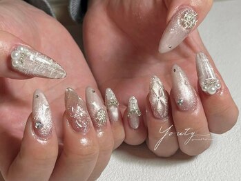 ユーティーネイル(Youty Nail)の写真/≪日常に溶け込むナチュラルなデザイン≫どんなシーン・どんな服装にも似合う、洗練された指先を演出。