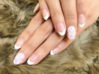 フレンチ×フラワーレース