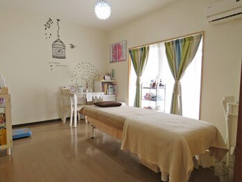 トータルボディケア ナゴミ 六条本店(和)/施術ルームその１